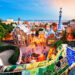 Kolorowa architektura, park, podświetlone budynki. - Traveligo Blog