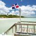 Plaża i morze z falą Dominikana - Traveligo Blog