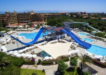 Luksusowy kompleks hotelowy z rozbudowanym parkiem wodnym. Traveligo Blog