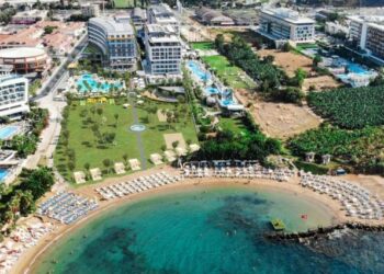 Duży kurort hotelowy Traveligo Blog