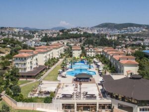 Widok na Hotel Sealight Family Hotel, Kusadasi, Turcja - Traveligo Blog