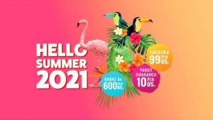 Kolorowa grafika z flamingiem, tukany, kwiatami, liśćmi i napisem "Hello Summer 2021" - Traveligo Blog