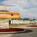 Duży hotel z napisem "Grand Hotel Tiffi" Traveligo Blog