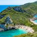Górzista wyspa z lazurowym morzem, Traveligo Blog
