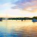 Jezioro z fontanną i łodziami. Traveligo Blog