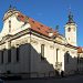 Okazały kościół z czerwonymi dachami. Traveligo Blog