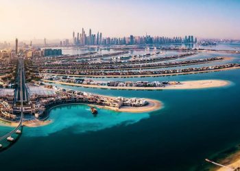 Emiraty last minute