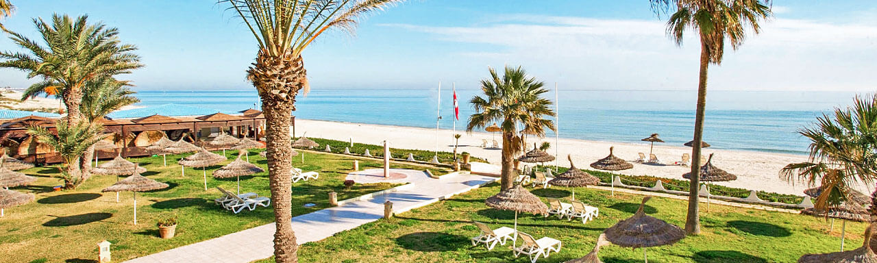 Wczasy z Coral Travel