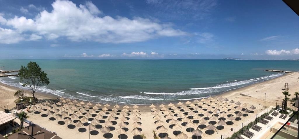 Hotel Eter Palace, Albania