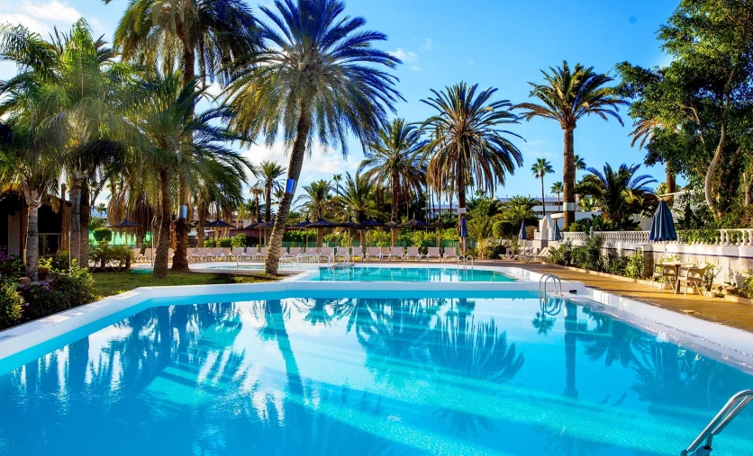 Hotel HL Miraflor Suites