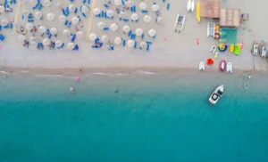 Wielkie tłumy na plaży, Traveligo blog
