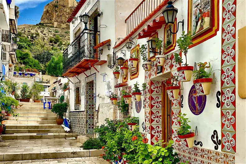 Alicante last minute