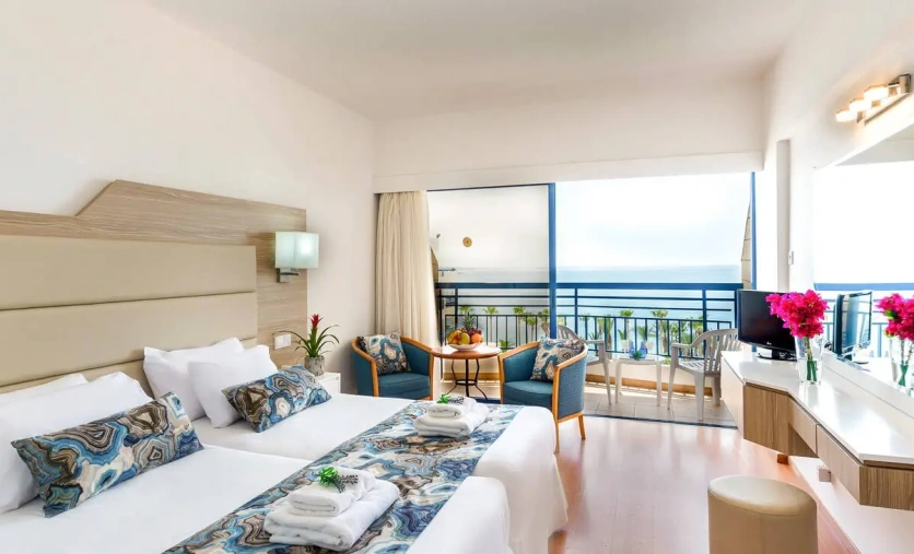 Hotel Ascos Coral Beach, Paphos, Cypr