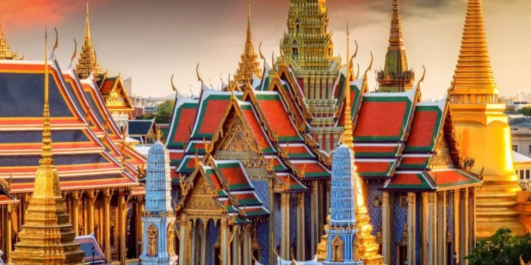 Bangkok wakacje last minute