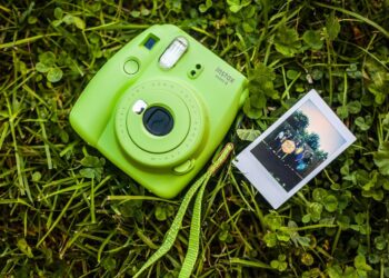 Czy warto zabrać Instax na wakacje?