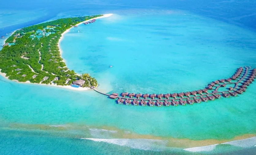 Hotel Hideaway Beach Resort & Spa, Dhonakulhi Island, Haa Alif Atol