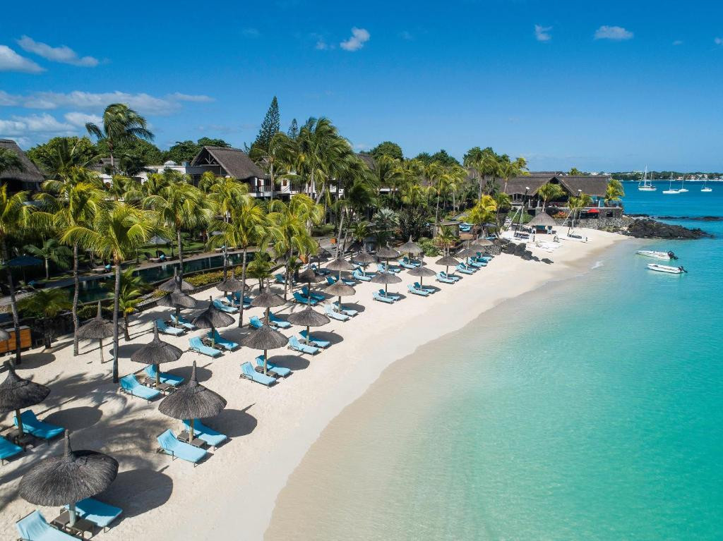 oyal Palm Beachcomber Luxury