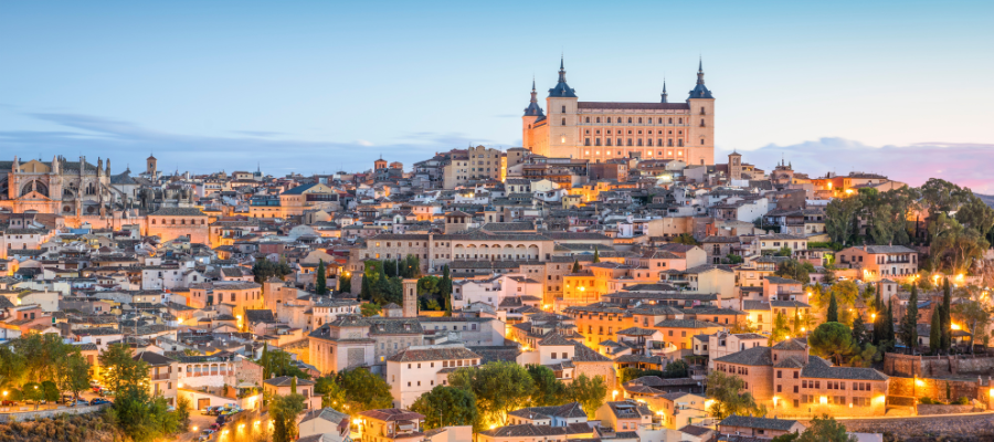 Hiszpania wakacje – panorama Toledo o zachodzie słońca, Lato 2026 Rainbow