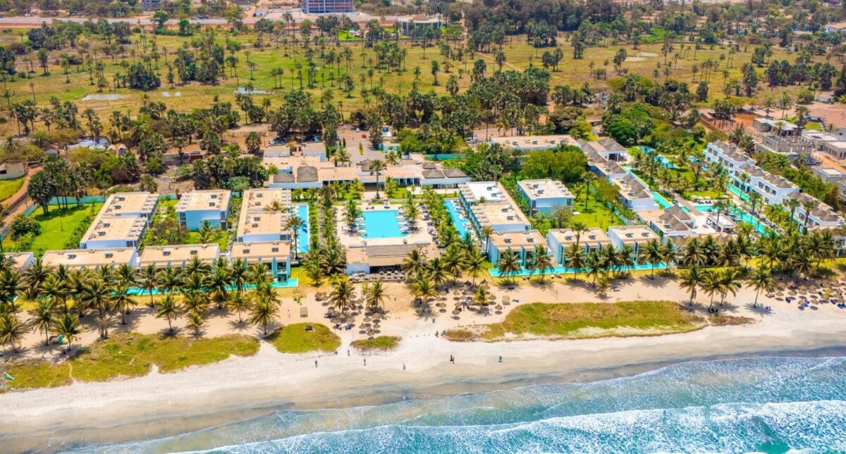 TUI BLUE Tamala – nowoczesny resort przy piaszczystej plaży, widok z lotu ptaka