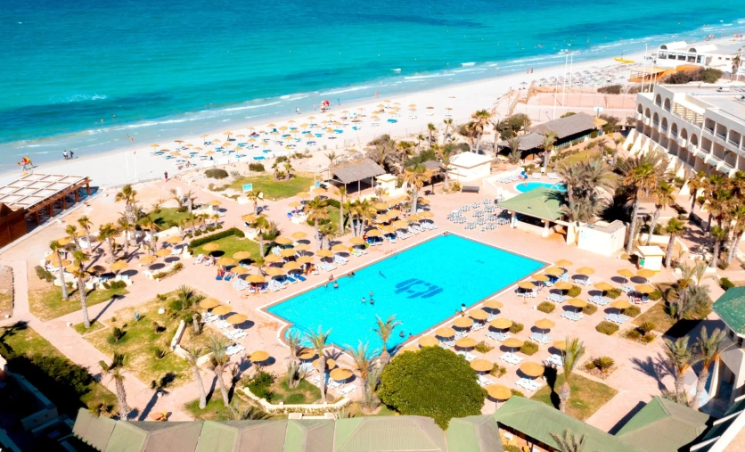 Hotel Vincci Dar Midoun na Dżerbie – basen przy plaży i wakacje all inclusive w Tunezji