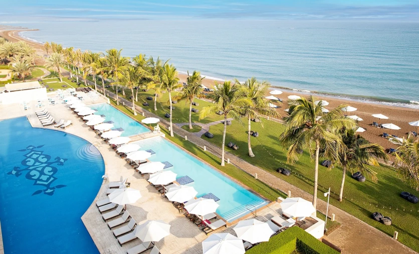 Oman Muscat Barceló Mussanah Resort basen plaża wakacje