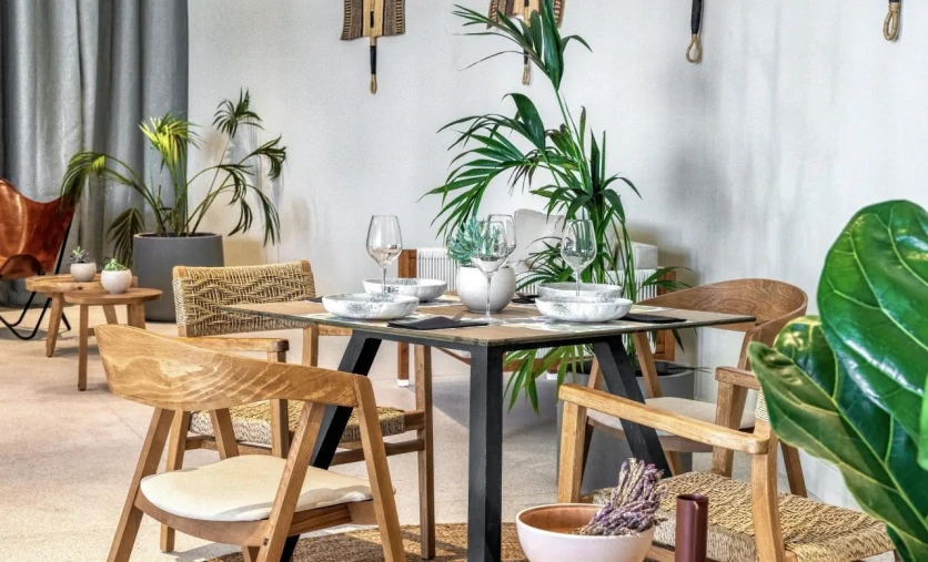 Domes Aulūs Zante restauracja wnętrze design naturalny styl Grecja