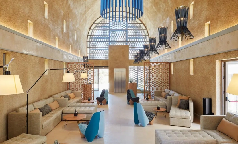 Domes Noruz Chania lobby hotelowe design wnętrze luksusowy hotel Kreta