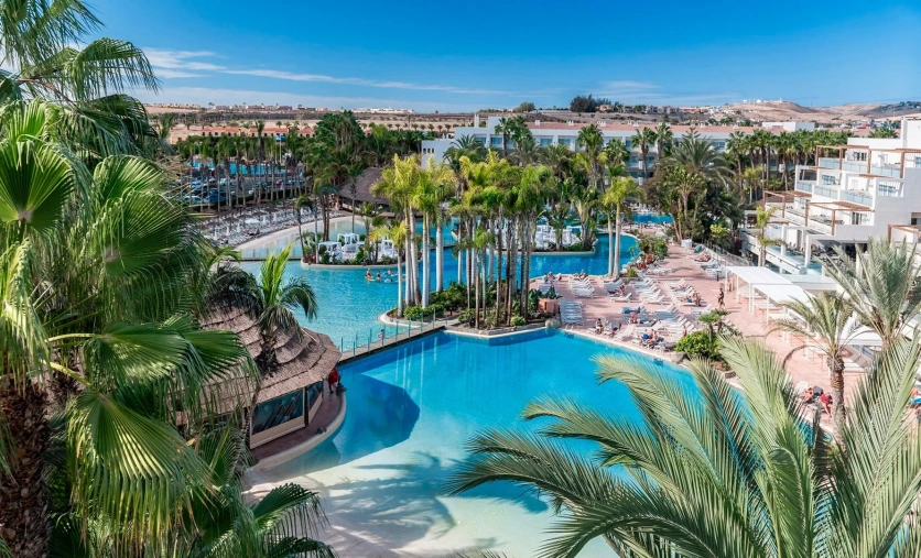 Gran Canaria hotel Tabaiba Princess baseny palmy wakacje zimą