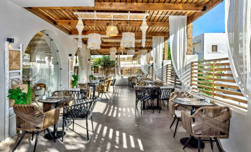 Hotel Cabana White Boutique na Kos – stylowe wnętrza hotelu adults only