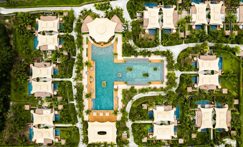 Fusion Resort Cam Ranh w Wietnamie – luksusowe wille i basen w tropikalnym resorcie premium