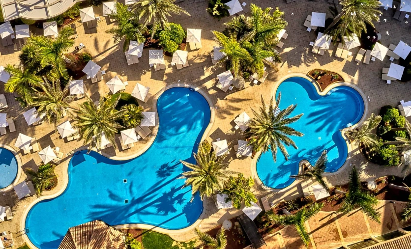 Secrets Bahía Real Resort & Spa na Fuerteventurze – luksusowy hotel premium z basenami