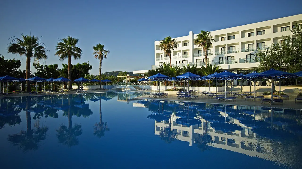 Mitsis Faliraki Beach Hotel & Spa na Rodos – pięciogwiazdkowy hotel z basenem i ofertą All Inclusive