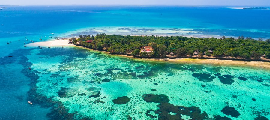 Rafa koralowa i turkusowy Ocean Indyjski na Zanzibarze Tanzania – wakacje All Inclusive