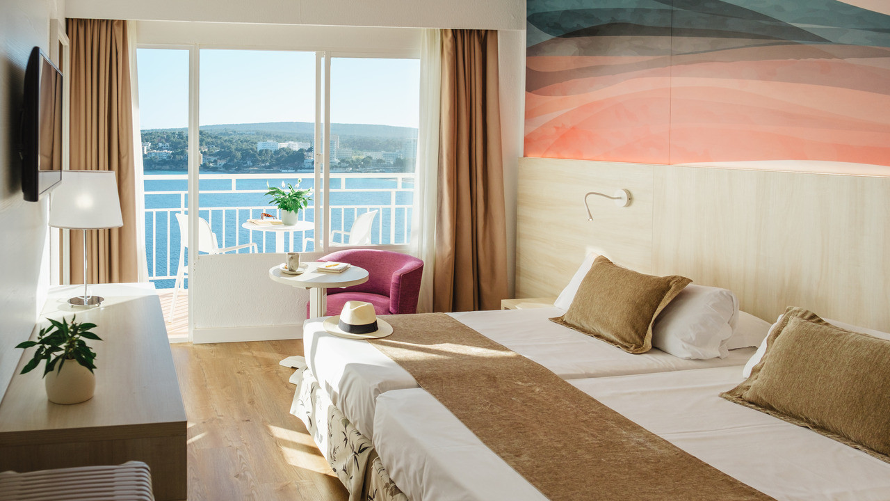 Pokój z widokiem na morze w hotelu Bahia Principe Coral Playa 16+ na Majorce