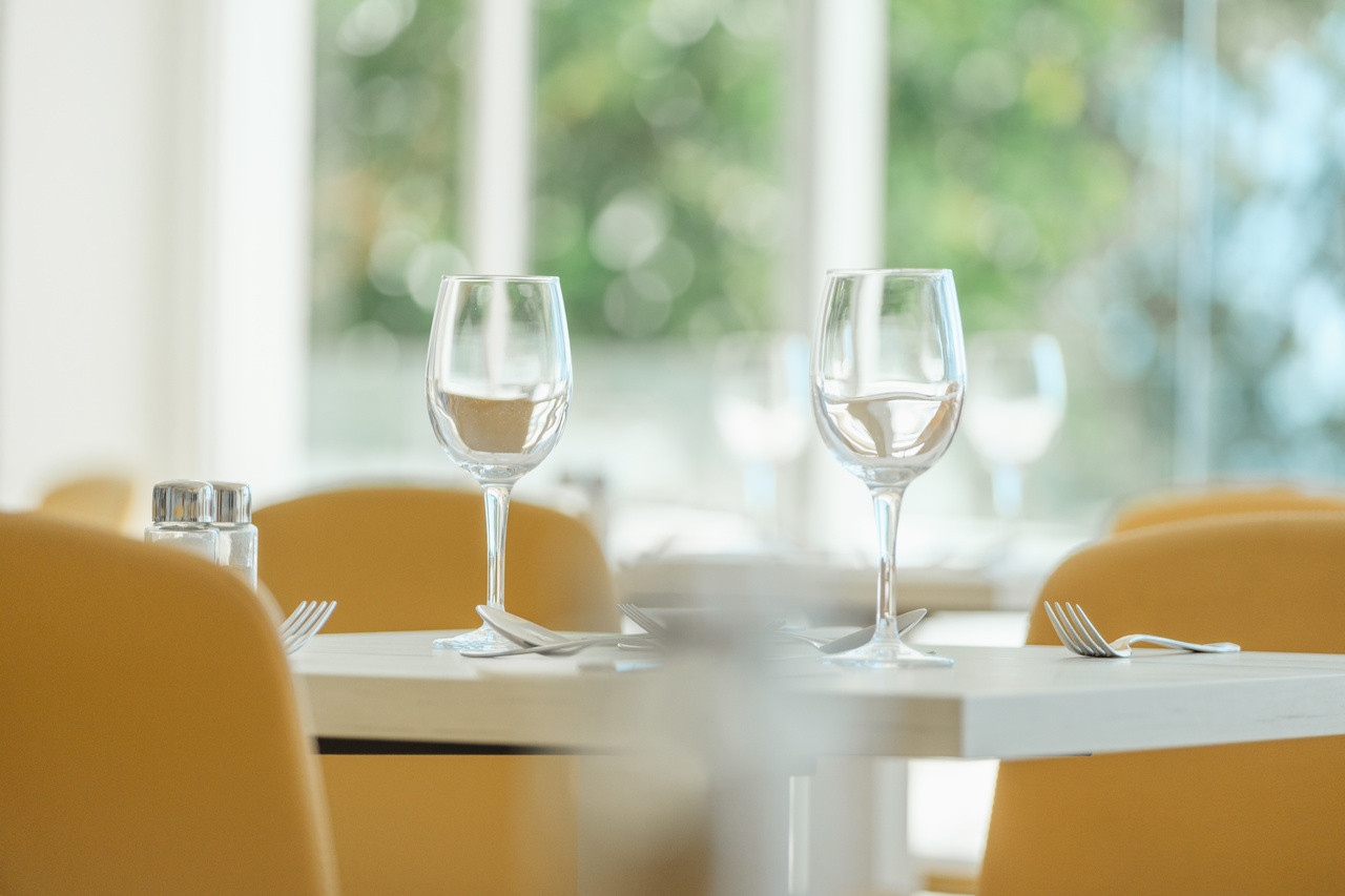 Elegancka restauracja w hotelu Bahia Principe Coral Playa 16+ na Majorce