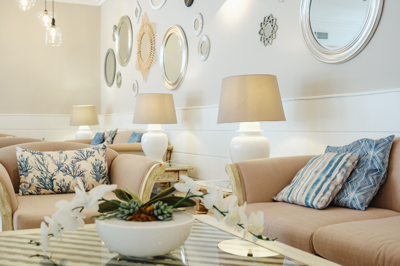Eleganckie lobby hotelu Bahia Principe Coral Playa 16+ na Majorce