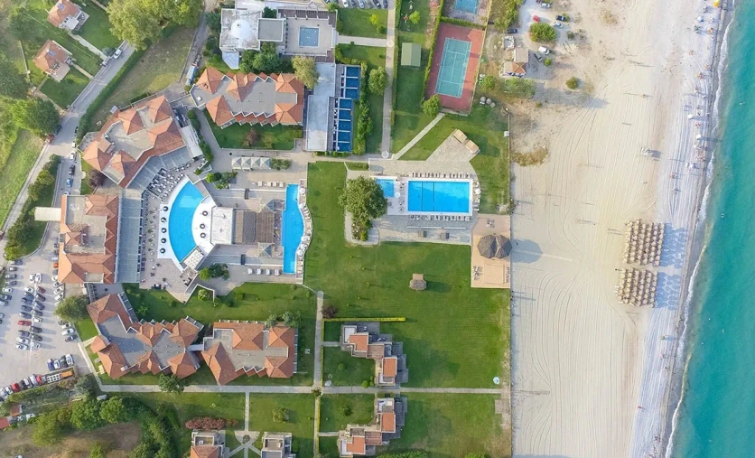 Dion Palace Resort & Spa na Riwierze Olimpijskiej – luksusowy hotel z basenami, ogrodami i bezpośrednim dostępem do plaży
