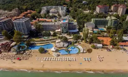 Hotel Lilia, Złote Piaski
