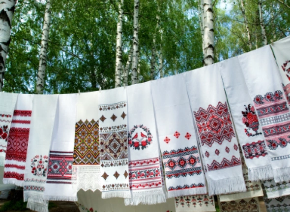 Ukraina