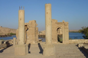 Przewodnik po Od Asuanu do Abu Simbel