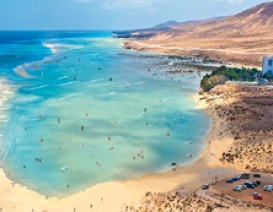 Plaża Sotavento - idealne miejsce dla windsurferów - Fuerteventura - Hiszpania, Wyspy kanarysjkie 