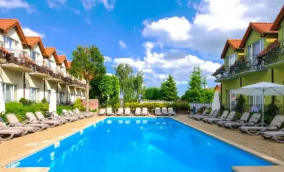 Hotel Alcest, Wybrzeże Zachodnie