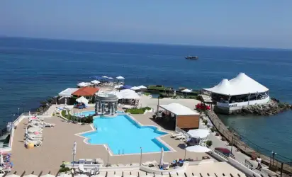 Hotel Dome (Girne), Cypr Północny