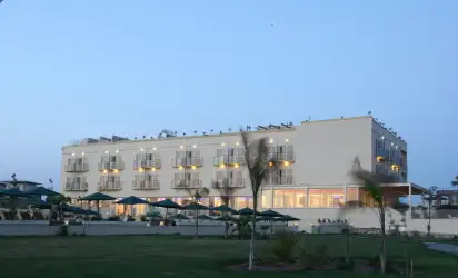 Hotel E Hotel Spa and Resort, Larnaka