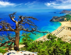 Tsambika beach, malownicza plaża na wyspie Rodos - Grecja