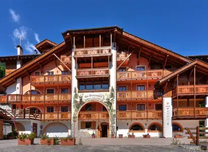 Hotel Active Hotel Garni Dal Bracconiere, Paganella