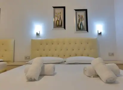Hotel Afa, Albania