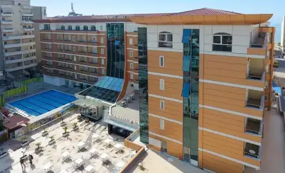 Hotel AMH, Riwiera Albańska