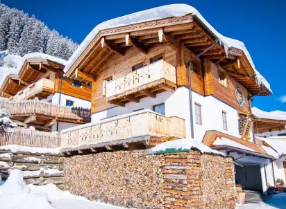 Hotel Alpendorf Anno Dazumal, Zillertal
