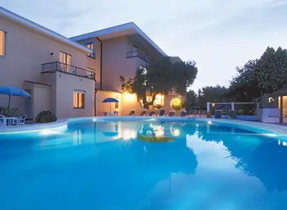 Hotel America (Marina di Camerota), Kampania